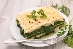 Mina de matzah layered matzah lasagna